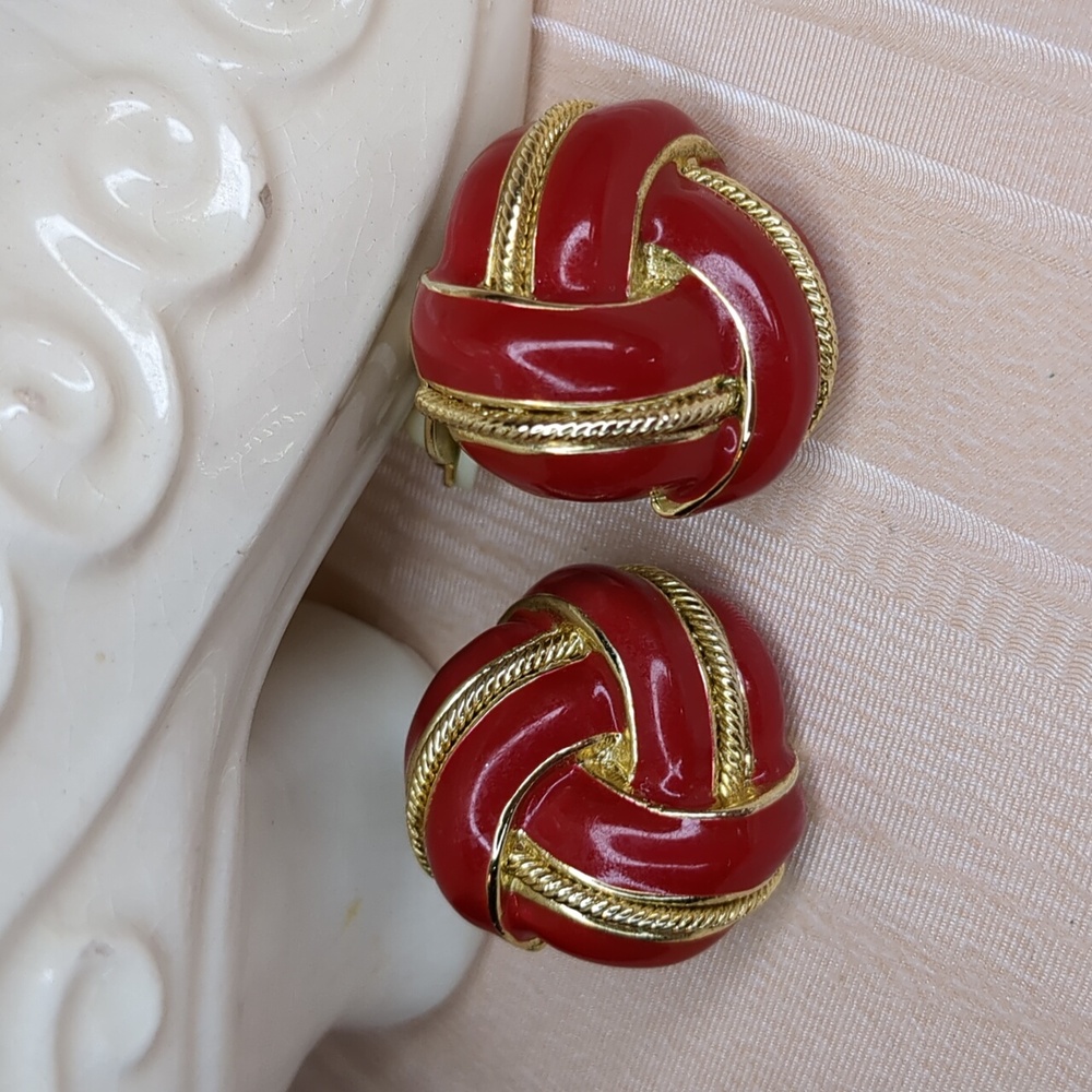 3/$15 Vintage 80s Red Enamel Rope Earrings Nautical Twisted Knot Domed Back